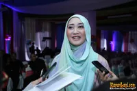 Foto Dian Pelangi
