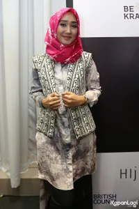 Foto Dian Pelangi