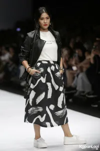 Foto Dian Sastrowardoyo