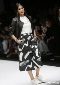 Foto Dian Sastrowardoyo