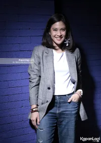 Foto Dian Sastrowardoyo