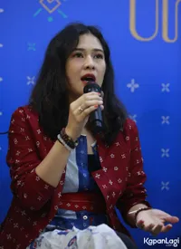 Foto Dian Sastrowardoyo