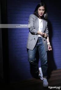 Foto Dian Sastrowardoyo