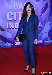 Foto Dian Sastrowardoyo