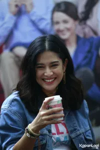 Foto Dian Sastrowardoyo