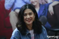 Foto Dian Sastrowardoyo