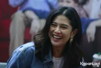 Foto Dian Sastrowardoyo