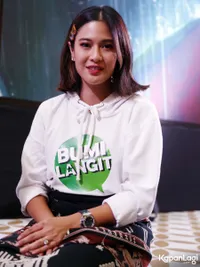 Foto Dian Sastrowardoyo