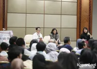 Foto Dian Sastrowardoyo