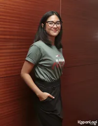 Foto Dian Sastrowardoyo