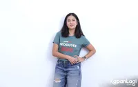 Foto Dian Sastrowardoyo