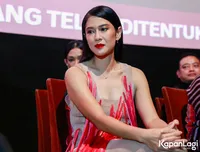 Foto Dian Sastrowardoyo