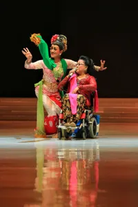 Foto Didik Nini Thowok