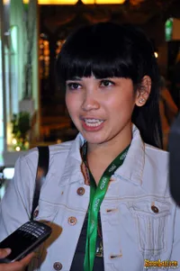 Foto Dinda Kanyadewi