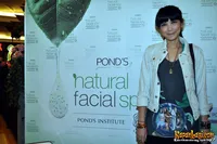 Foto Dinda Kanyadewi