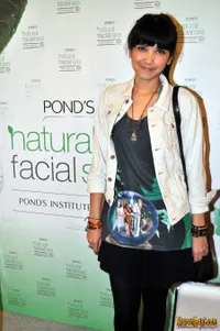 Foto Dinda Kanyadewi