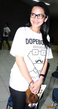 Foto Dinda Kanyadewi