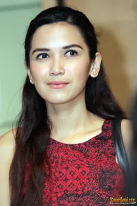 Foto Dinda Kanyadewi