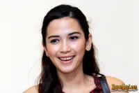 Foto Dinda Kanyadewi