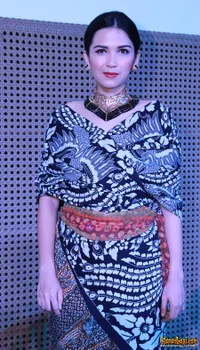 Foto Dinda Kanyadewi