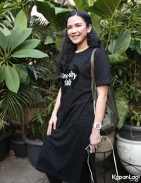 Foto Dinda Kanyadewi