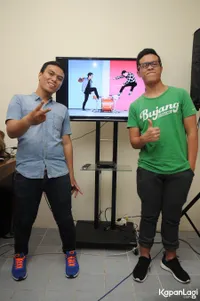 Foto Dua Drum Bergerak