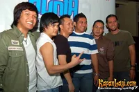 Foto Dunia Band