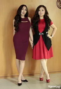 Foto Duo Bunga