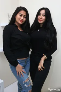Foto Duo Serigala