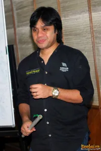 Foto Dwiki Dharmawan