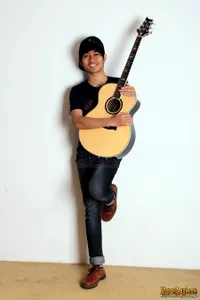 Foto Elang Putra Nuraga