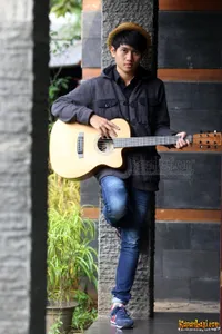 Foto Elang Putra Nuraga