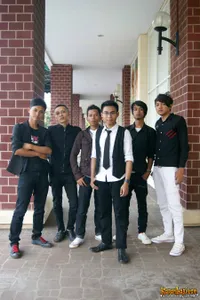 Foto Ellips Band