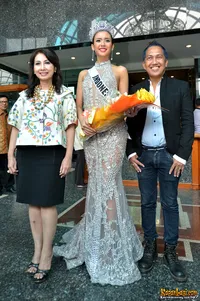 Foto Elvira Devinamira