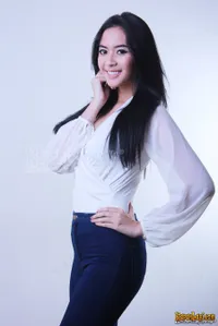 Foto Elvira Devinamira