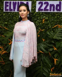 Foto Elvira Devinamira