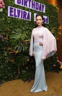 Foto Elvira Devinamira