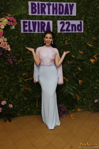 Foto Elvira Devinamira