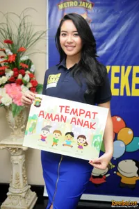 Foto Elvira Devinamira