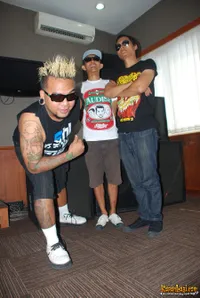 Foto Endank Soekamti