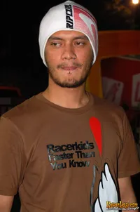 Foto Eno Netral