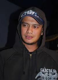 Foto Eno Netral