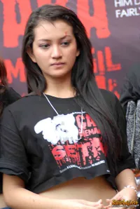 Foto Febriyanie Ferdzilla