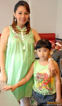 Foto Femmy Permatasari