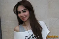 Foto Femmy Permatasari