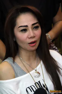 Foto Femmy Permatasari