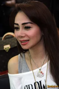 Foto Femmy Permatasari