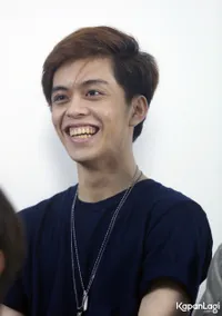 Foto Fenly Un1ty Band