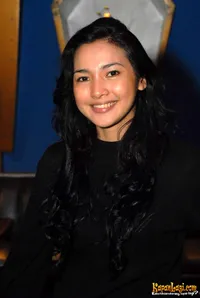 Foto Francine Roosenda Yachinta