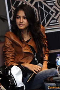 Foto Friska Mahadewi